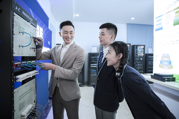 初中没有考上<a href=http://njxh.cn target=_blank class=infotextkey>高中</a>怎么办? 初中没有考上<a href=http://njxh.cn target=_blank class=infotextkey>高中</a>怎么办?