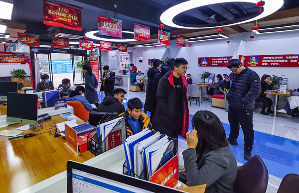 为什么总劝你来校实地考察?好学校不怕比较! 为什么总劝你来校实地考察?好学校不怕比较!