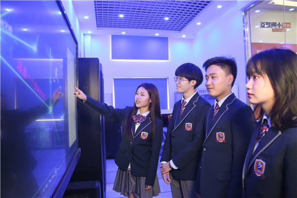 初中毕业读技校学什么<a href=http://njxh.cn target=_blank class=infotextkey>专业</a>好? 初中毕业读技校学什么<a href=http://njxh.cn target=_blank class=infotextkey>专业</a>好?