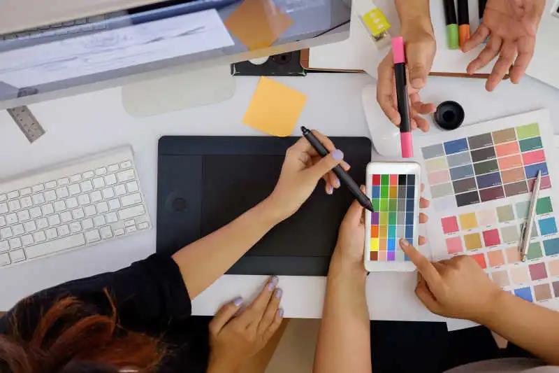 《老师来了》南京新华站|规划师张光远为你规划未来 《老师来了》南京新华站|规划师张光远为你规划未来