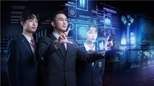 1755135875140253.jpg 1705569267840711.jpg