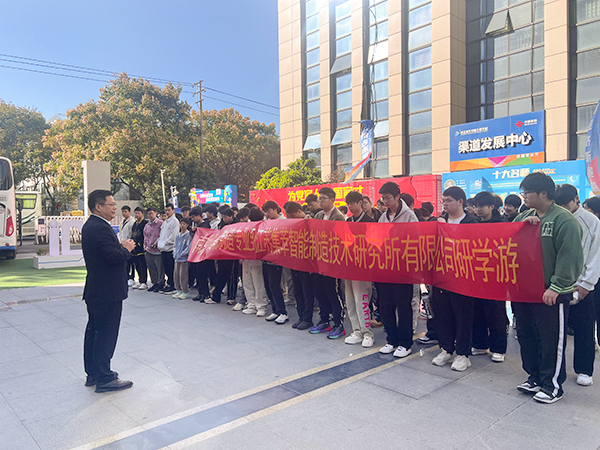 1761816406875524.jpg 1.jpg